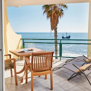 Apartment Lovely With Pool And Sea View, Funchal (Madeira)