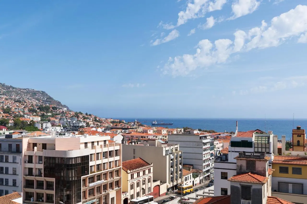 Luxurious Apartment Funchal - Casa Valentina - Rent2U, Lda Portugal