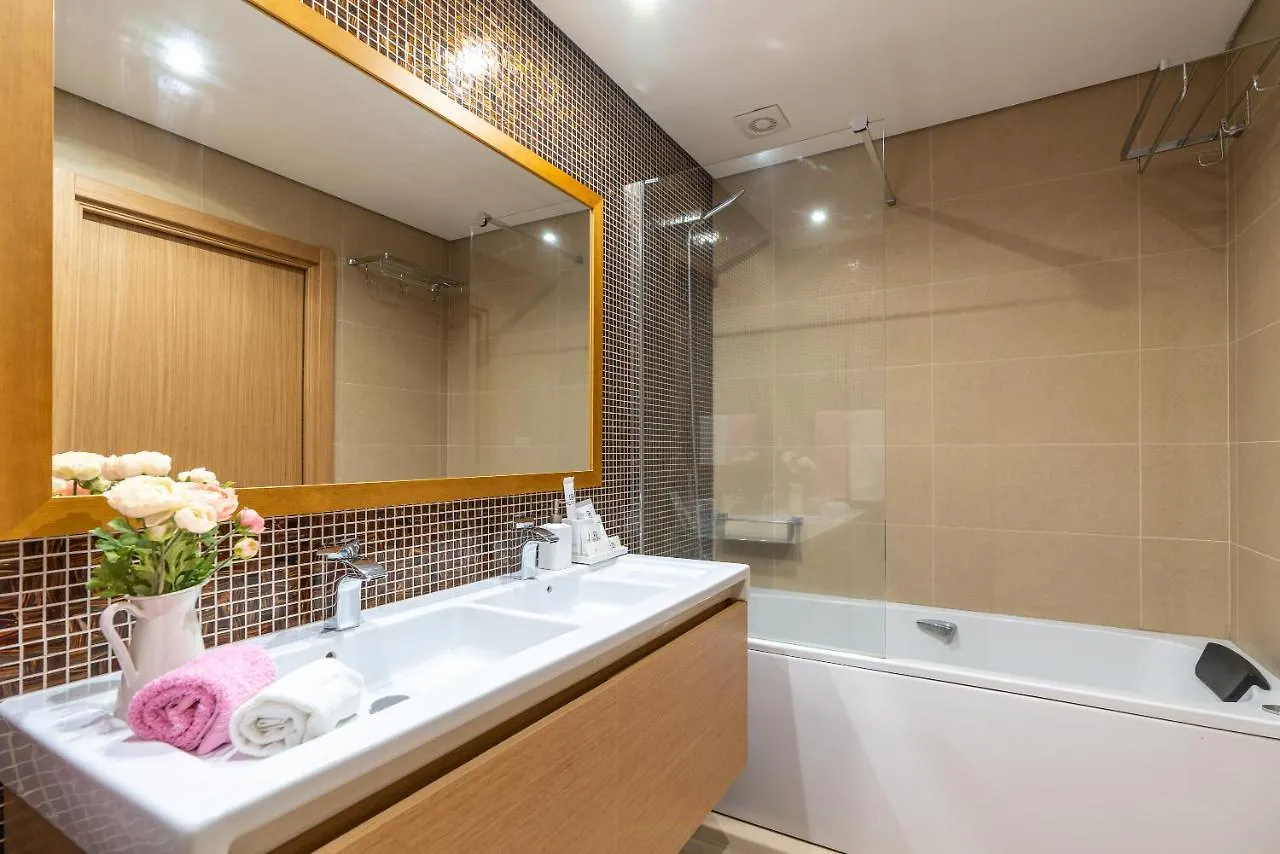 Luxurious Apartment Funchal - Casa Valentina - Rent2U, Lda Portugal