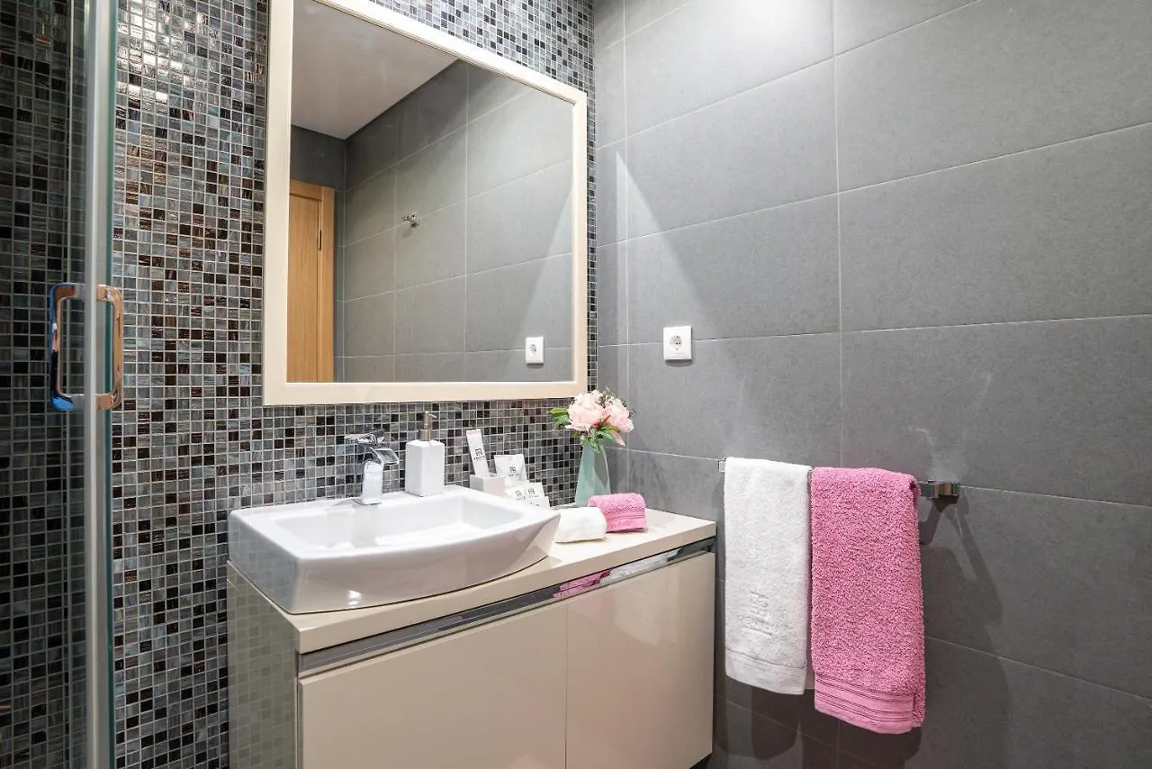 Luxurious Apartment Funchal - Casa Valentina - Rent2U, Lda 0*, Funchal (Madeira)
